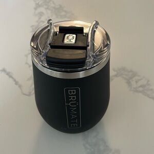 Brümate Uncork'd XL matte black 14oz